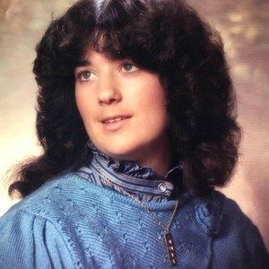 Meet your Posher, Claire